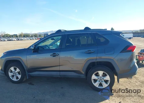 2021 Toyota Rav4 Xle from USA, damaged, VIN 2T3W1RFV0MC090378